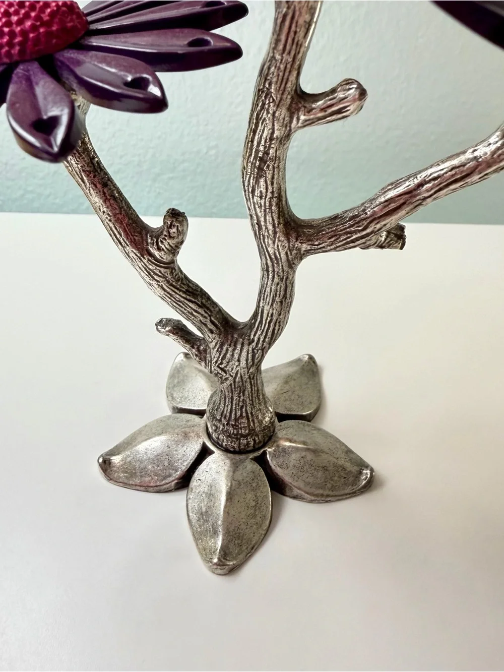 Lucky Brand • Purple & Magenta Floral Metal Earring Stand Holder